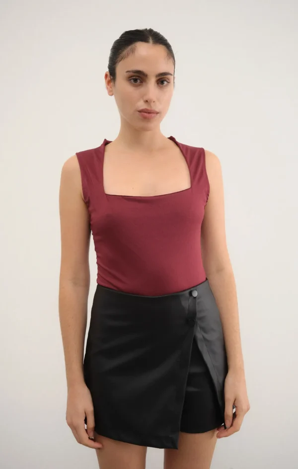 Body Elara
