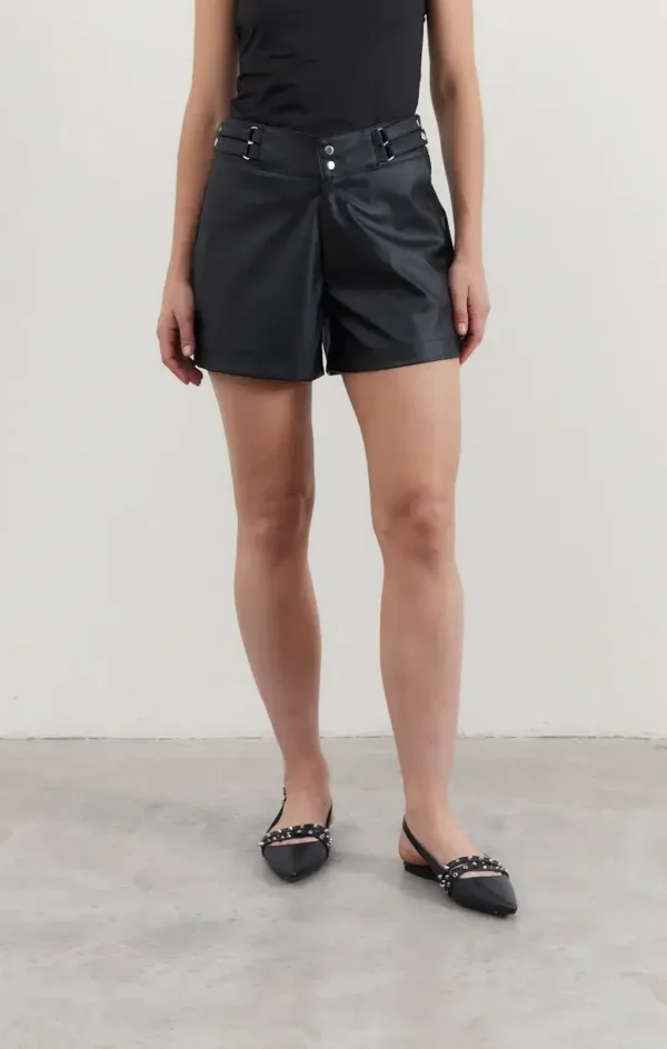 Short Uma
