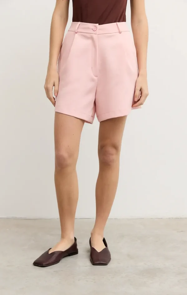 Short Donna