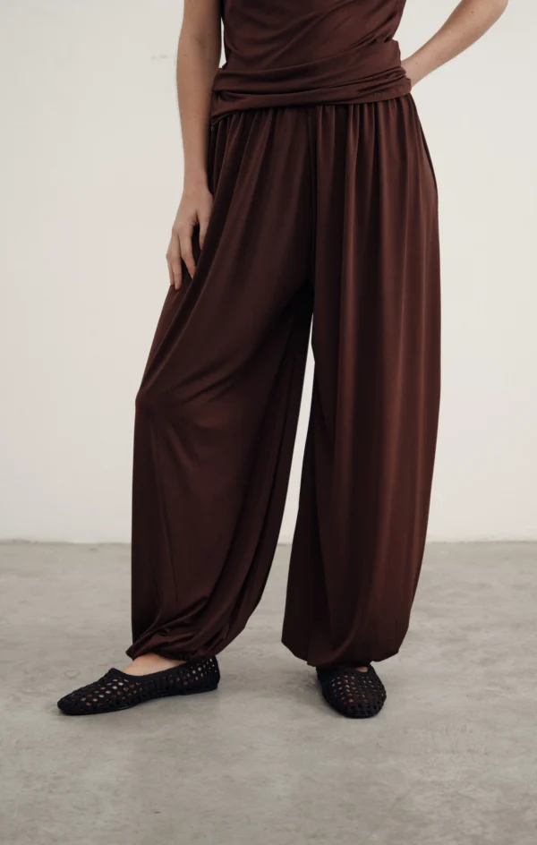Pantalón Almond