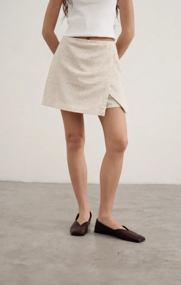 Short Juno Lino