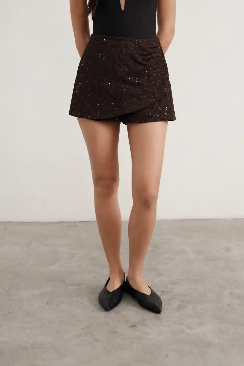 Short Isabella