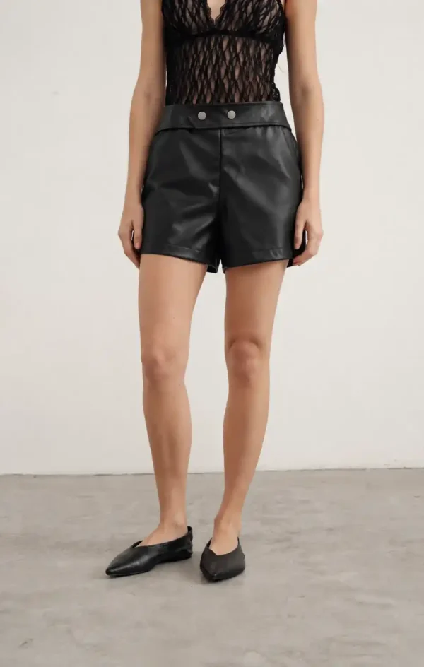 Short Onyx